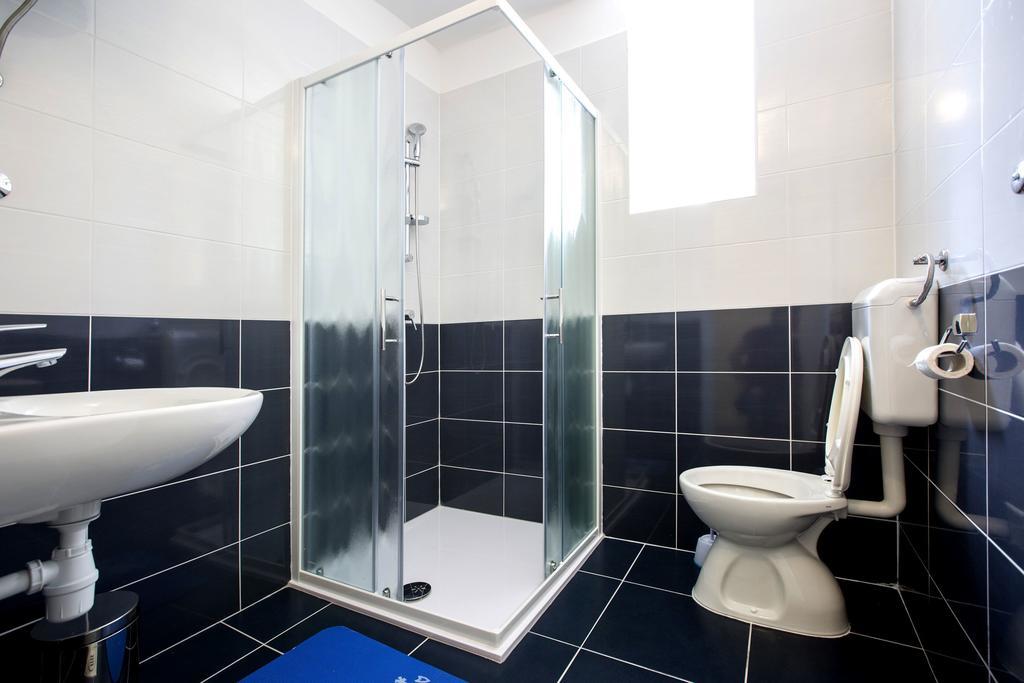Downtown Hostel Split Ruang foto
