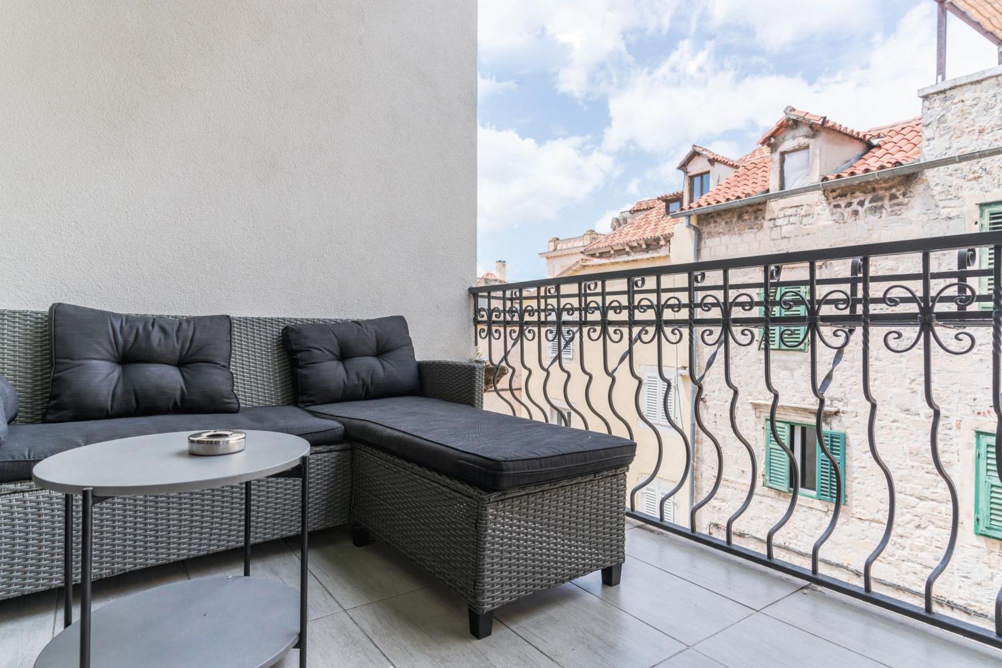Downtown Hostel Split Bagian luar foto