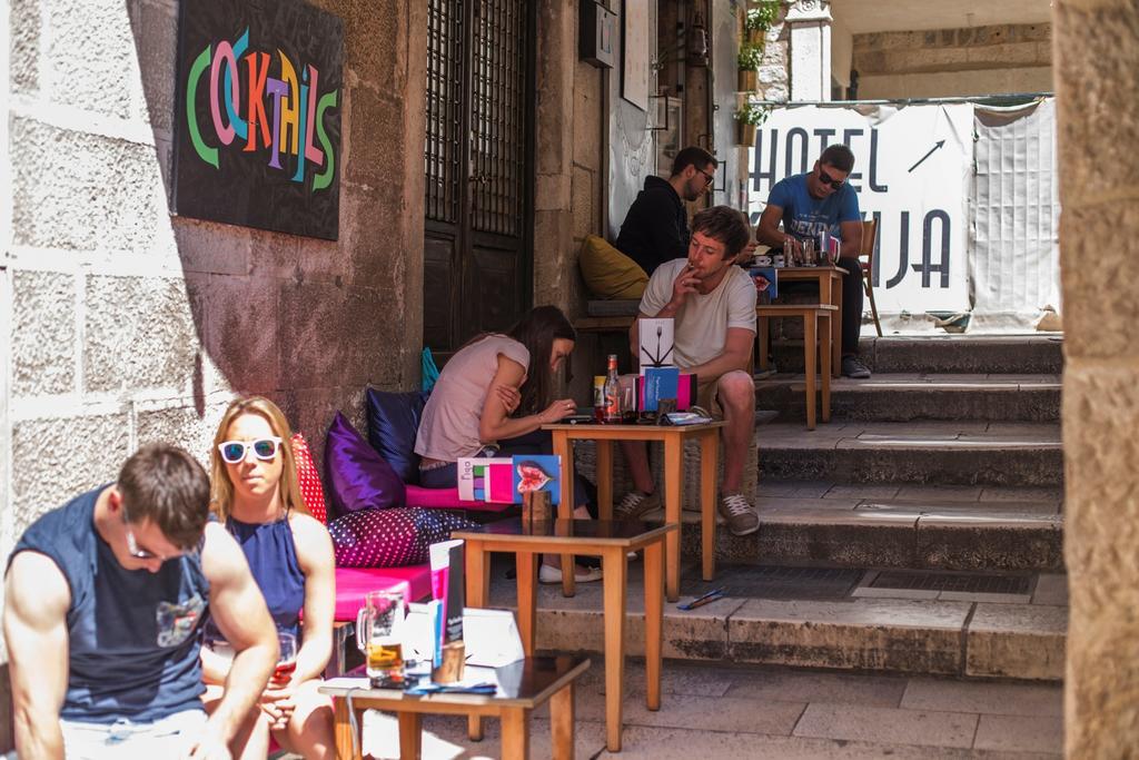 Downtown Hostel Split Bagian luar foto