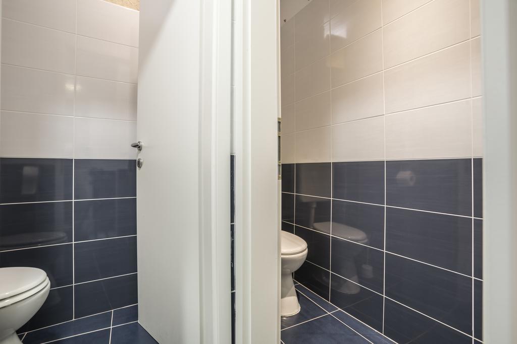 Downtown Hostel Split Bagian luar foto
